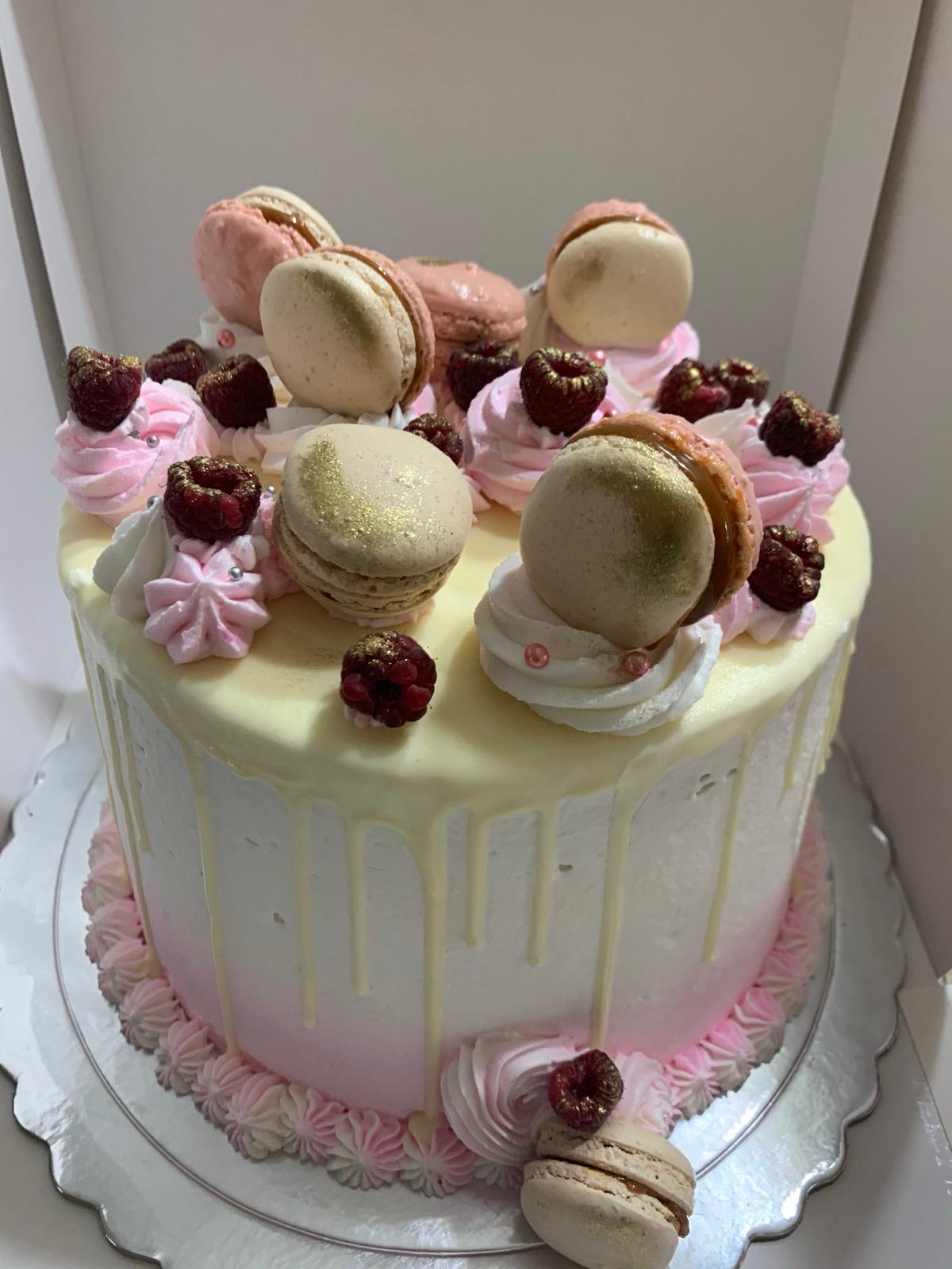 Nelson and Kerly, founders of Caramel Cake Studio